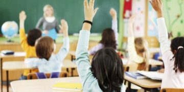 Анонсовано круглий стіл щодо українського шкільництва у Швейцарії