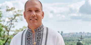 Укранців Фінляндії запросили на зустріч з президентом СКУ Палом Ґродом