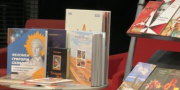 Українські книжки передали до Медіатеки Андре Мальро в Страсбурзі