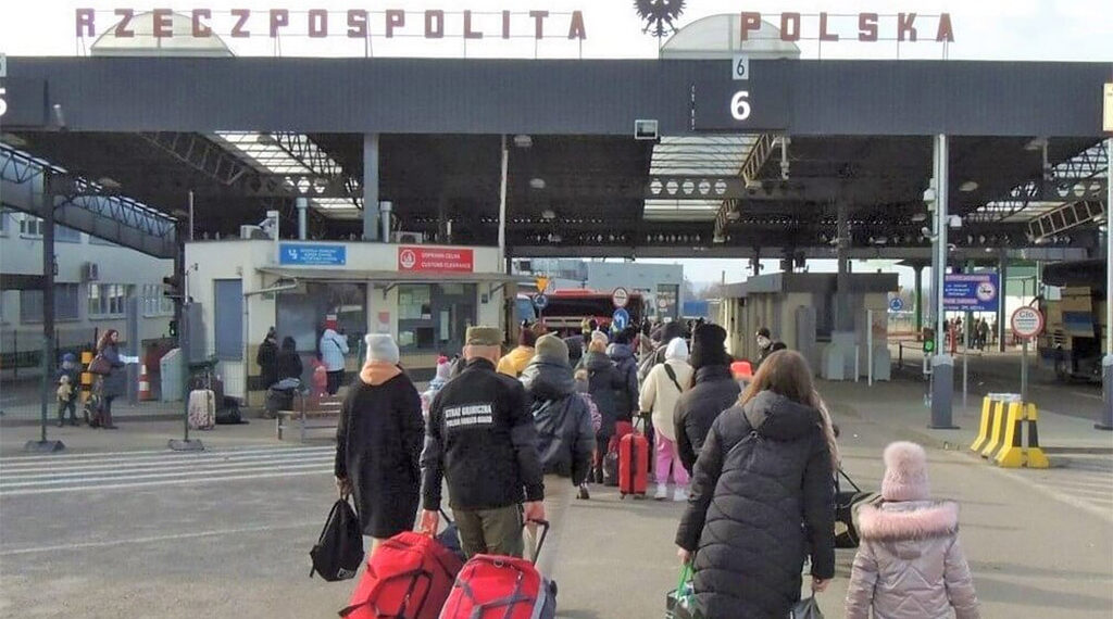 У Польщі офіційно працюють 780 тисяч українців: з них понад 400 тисяч – чоловіки