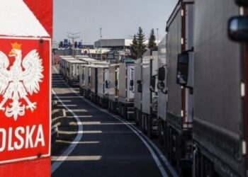 Польські фермери припинили блокування кордону з Україною