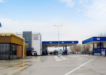 Українців попередили про проблеми з перетином кордону: який пункт пропуску закриють 13 листопада