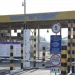 Без транспорту українців через кордон не пускають: які пункти пропуску закриті для пішоходів