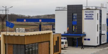 Українцям ускладнили перетин кордону з Молдовою: на пункті пропуску можуть утворитися черги
