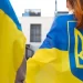Українських біженців у ЄС хочуть залишити без виплат? МЗС України відреагувало на статтю El Pais