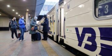 В Інституті демографії оцінили, скільки біженців повернеться додому після війни