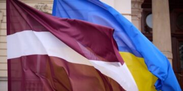 У Латвії працевлаштовані та платять податки понад 10 тисяч українських біженців