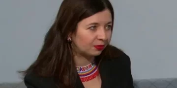 «Українські діти не вчаться писати-читати українською». Лідерка впливової організації діаспорян у Польщі б’є на сполох