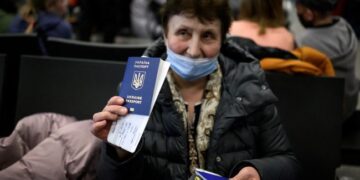 Парламент Швейцарії підтримав часткові обмеження для українських біженців: що змінюється