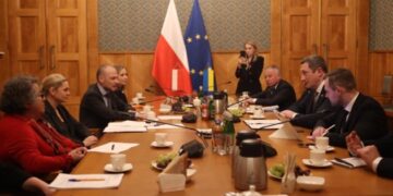 Чернишов обговорив з міністеркою освіти Польщі впровадження програми для українських дітей у школах