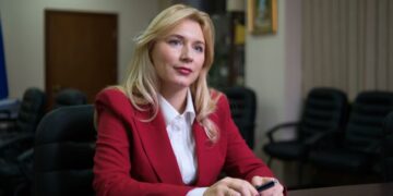 Юлія Жовтяк, Служба зайнятості: Тим, хто працює руками, готові платити 100 тисяч гривень і більше