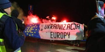 У Польщі дослідили, як змінилося ставлення до українців у 2024 році