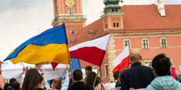 Поляки дедалі критичніше ставляться до українських біженців: результати дослідження