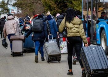 Уряд очікує повернення близько 30% українських біженців за умови стабілізації безпекової ситуації в країні