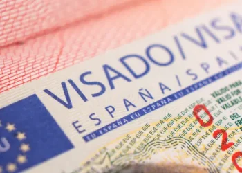 Віза для в’їзду в Іспанію: коли потрібна українцям та як її оформити
