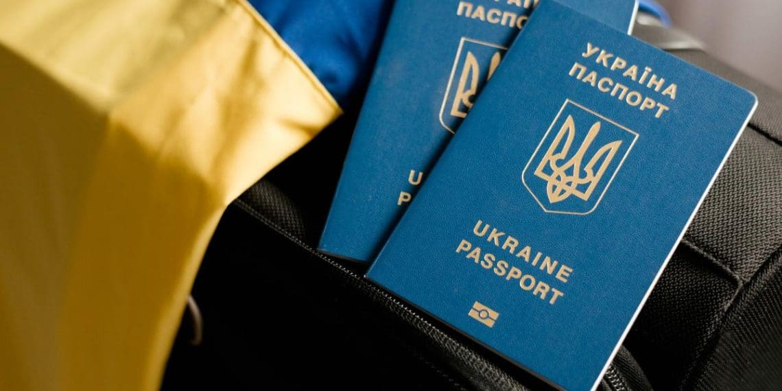 Демографиня назвала країни із найбільшою кількістю працевлаштованих українців