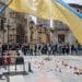 У Валенсії українці провели перформанс на згадку про вбитих Росією дітей у Кривому Розі