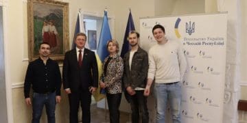 Посол у Чехії зустрівся з представниками кримськотатарської громади