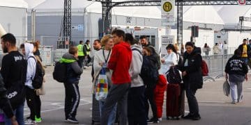 Берлін фіксує зростання кількості нападів на біженців через праворадикальну злочинність