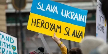 Діаспора б’є на сполох: організації з РФ русифікують українців за кордоном