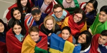 Трамп призупинить прийом усіх іноземних студентів до США