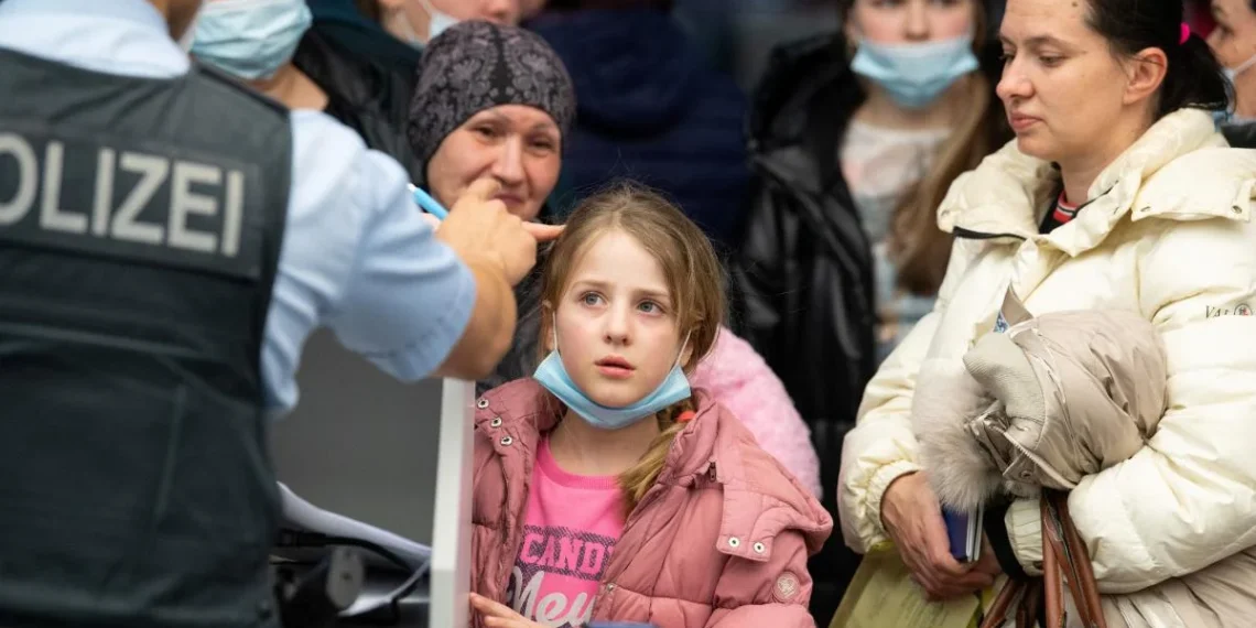 ЄС готує принципове рішення щодо українських біженців, – дипломат