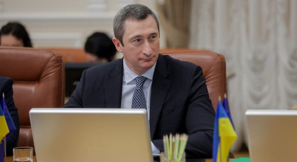 Очільник Міннац’єдності анонсував створення центрів єдності для українців за кордоном