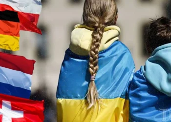 Повернення українців віком 16–19 років з-за кордону: посадовець Міносвіти здивував статистикою