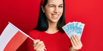 Як змінились зарплати у Польщі: статистика