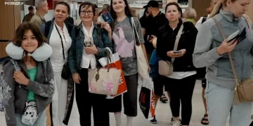 ГУР та МЗС евакуювали 133 українців з Ізраїлю