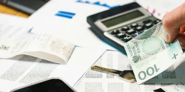 Як українцю відкрити ФОП у Польщі: важливі нюанси, про які потрібно знати