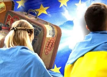 Українцям у Німеччині можуть урізати соцвиплати: що готує Мерц