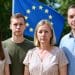 Українці під захистом до 2027 року: ЄС продовжив тимчасовий статус для біженців