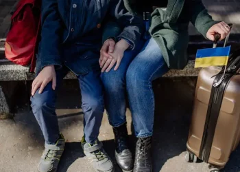 Польща “позбавить” захисту більшість українських біженців: кого це омине
