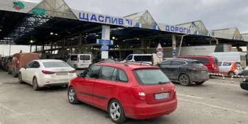 Українцям ускладнили перетин кордону з Польщею: на яких пунктах пропуску діють обмеження