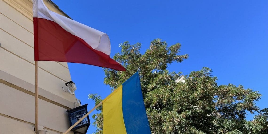 Комітети Сенату Польщі розглянули законопроект про допомогу громадянам України