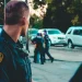 В Україні норма, а в США можуть викликати поліцію: 3 речі, що в Америці краще не робити