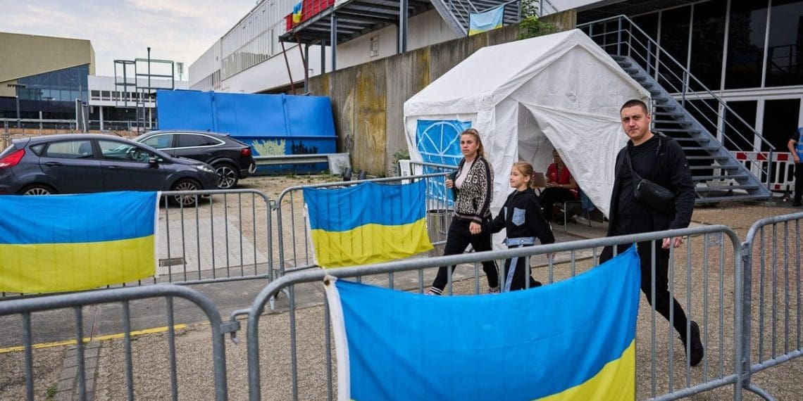 Кінець щедрості?: експертка розповіла, на який ультиматум від ЄС варто чекати українським біженцям