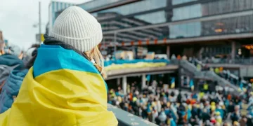 Зачепить кожного біженця з України: що робити після завершення захисту в ЄС