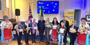 У британському Бірмінгемі запрацювала перша українська бібліотека