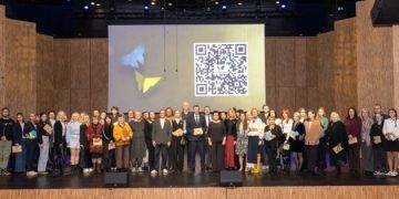 У Таллінні відбувся захід «Жовто-блакитні метелики», присвячений викраденим Росією дітям