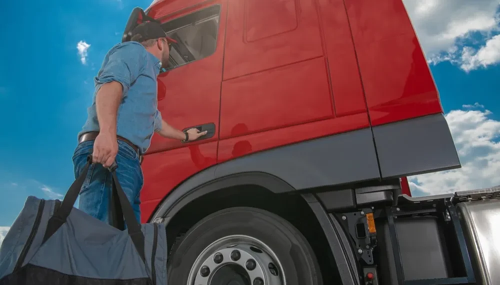 Українські трак драйвери на U4U втрачають роботу через зміну правил у США