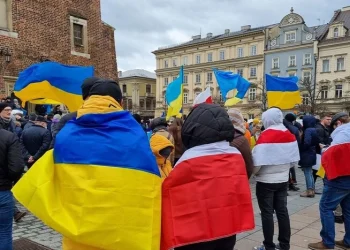 Робота українців у Польщі та відносини із поляками. Нові результати опитування
