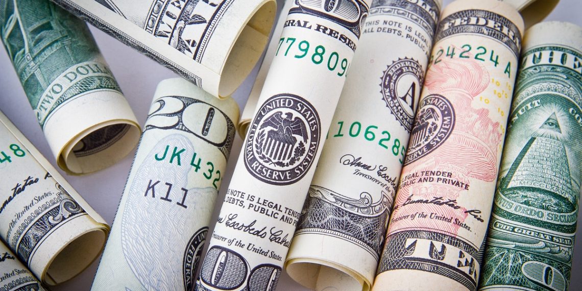 США пропонують святковий «бонус» для іммігрантів за добровільну депортацію