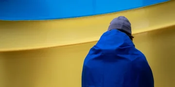 Польща заробила на біженцях з України мільярди євро: скільки дала натомість