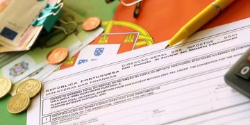 Оподаткування доходів за кордоном для українців